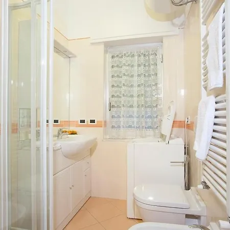 Apartmanhotel Casavacanze Internazionale 3*