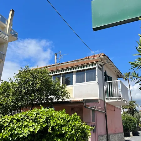 Casavacanze Internazionale דיאנו מרינה