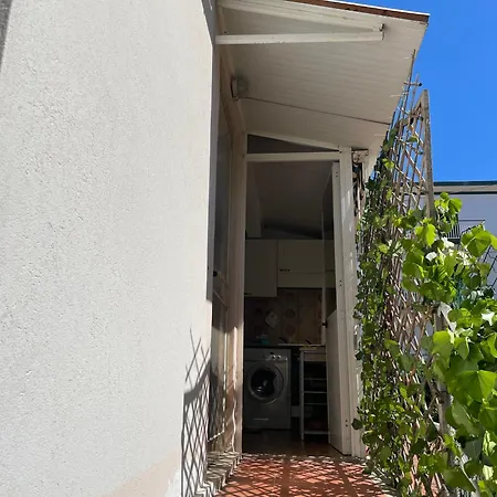 Casavacanze Internazionale 3* 迪亚诺马里纳