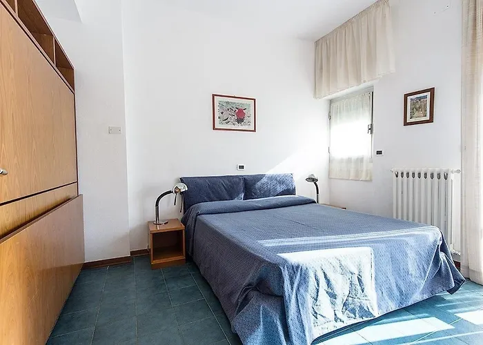 Casavacanze Internazionale 3* ディアーノ・マリーナ