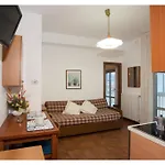 Casavacanze Internazionale Aparthotel 3*
