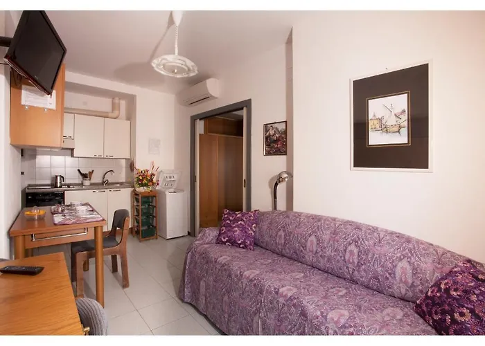 Apart Otel Casavacanze Internazionale 3*